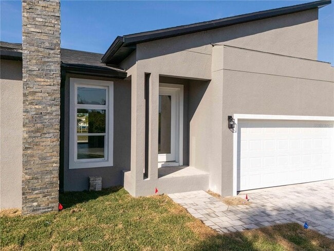 Building Photo - 15 Ramblewood St