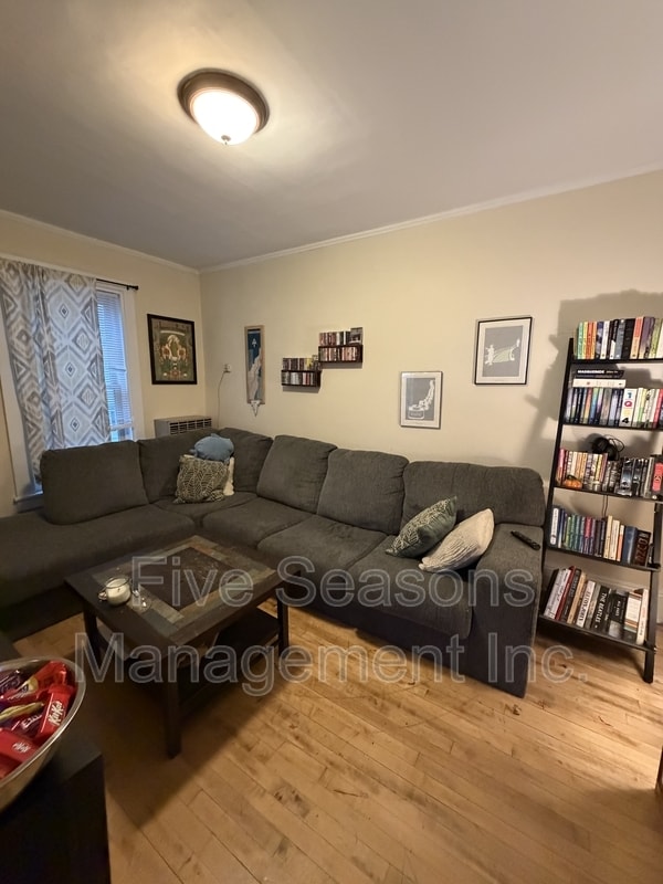 Building Photo - 24-26-26 Conger Ave