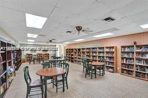 Building Photo - 17021 N Bay Rd