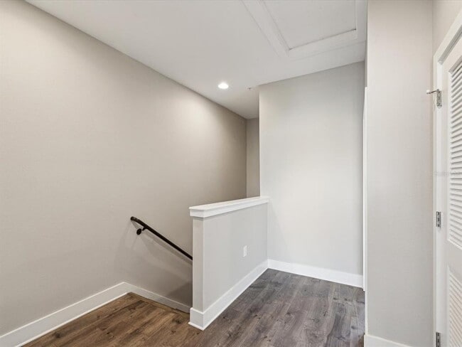 Building Photo - 946 Highland Ave