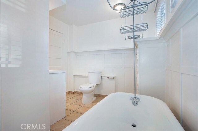 Building Photo - 5846 Harold Way