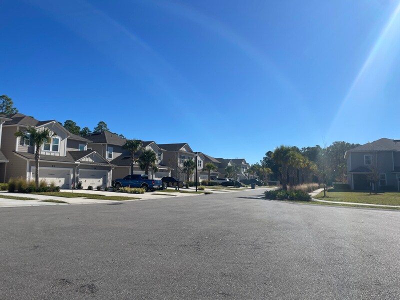 Building Photo - 106 Big Pne Ln