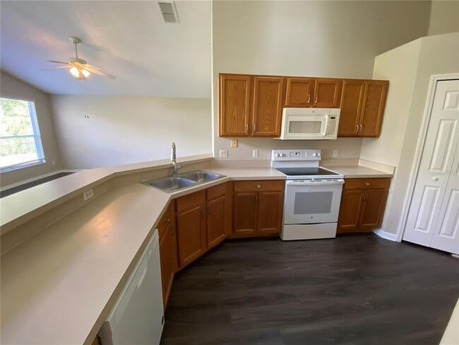 Building Photo - 13833 Riverpath Grove Dr