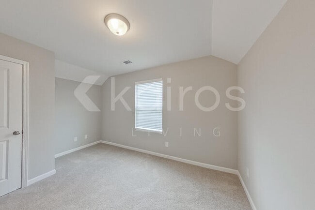 Building Photo - 5016 Cobalt Fls Bnd