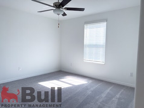 Building Photo - 1754 Red Lp
