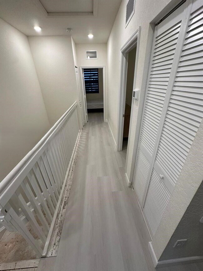 Building Photo - West 113th Street, Hialeah, FL 33018 - 3 BR 2.5 BA townhouse