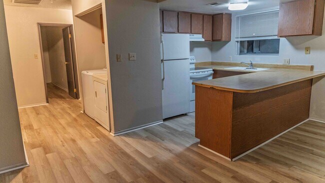 Building Photo - 5323 Mancos Ct