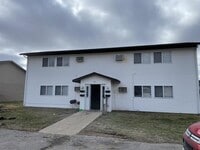 Building Photo - 325 Clymer Rd