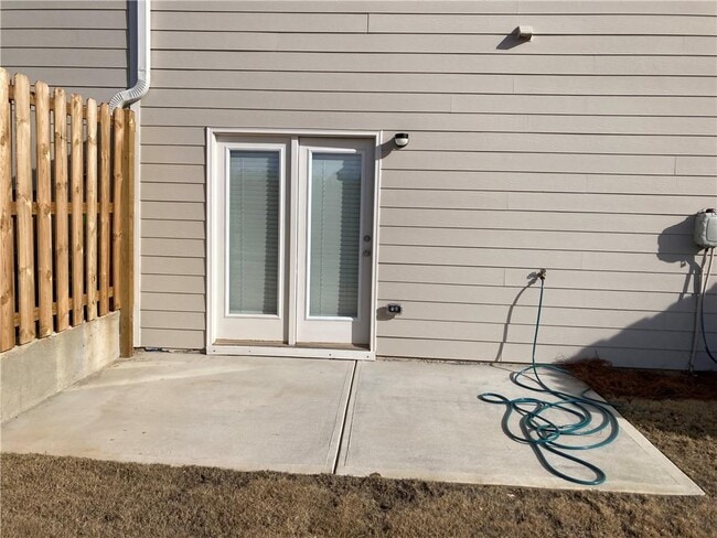 Building Photo - 28 Rustin Ridge