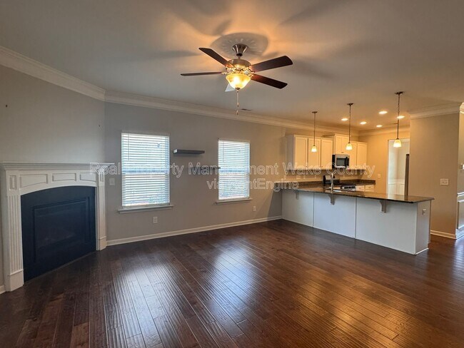 Building Photo - 101 Benning Hills Pl
