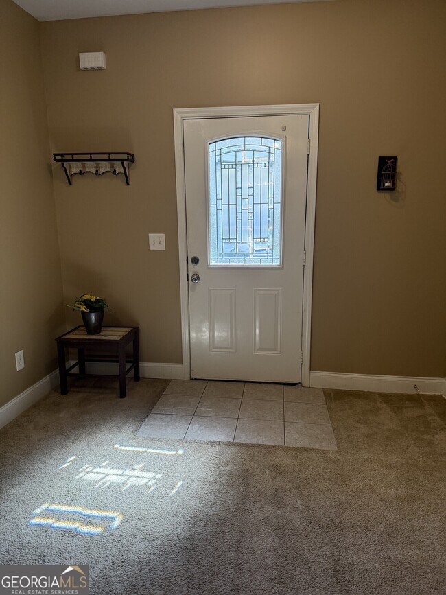 Building Photo - 235 Tower Commons Rd