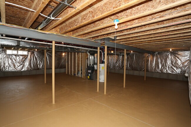 full basement - 5 Mulberry Dr