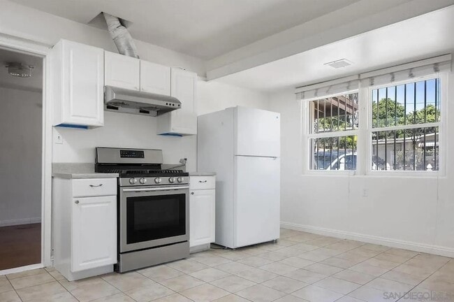 Building Photo - 3416 Winlow St