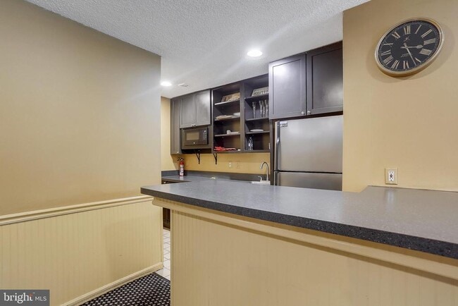 Building Photo - 11801 Rockville Pike