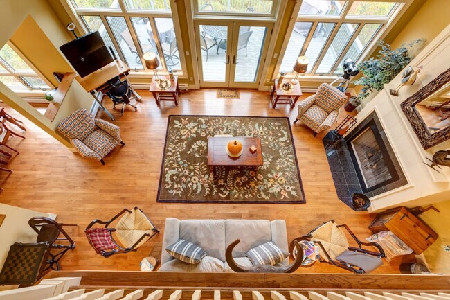 Building Photo - 74 Harvest Ln