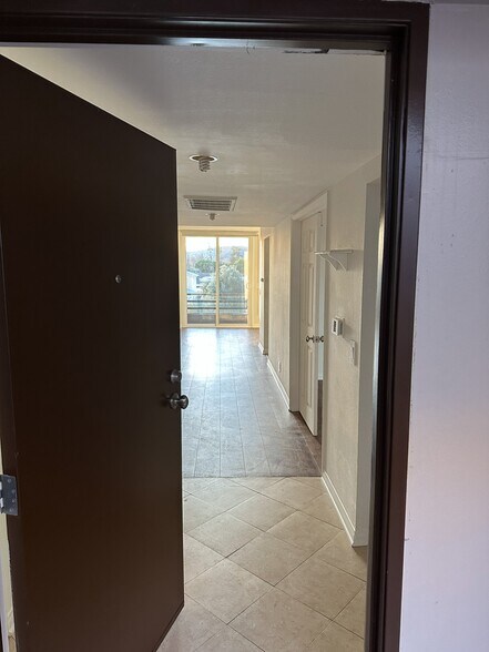 Building Photo - 7826 Topanga Canyon Blvd