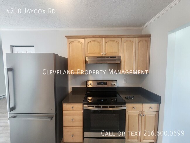 Building Photo - 4710 Jaycox Rd