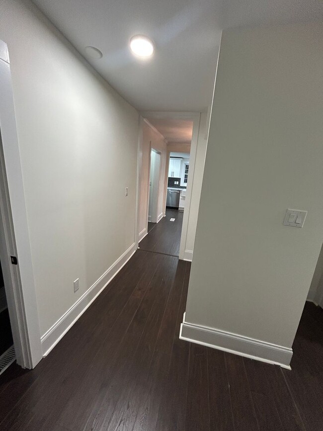 Building Photo - Available Soon! Ardmore WS, 4 Bedroom, 3 F...