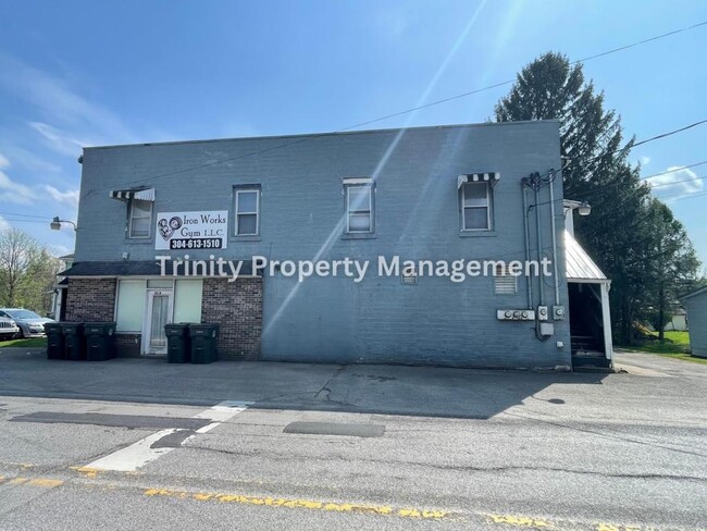 Building Photo - 53 Marion St