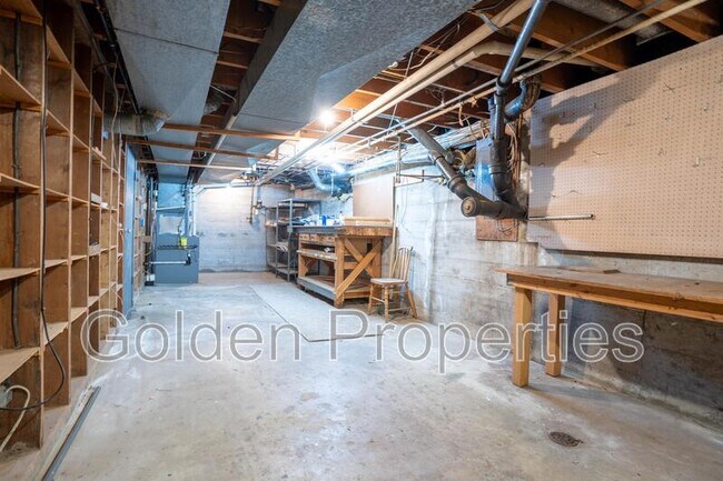 Building Photo - 1013 N 14th St