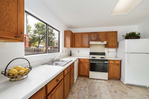 Building Photo - 12811 Hunting Bear