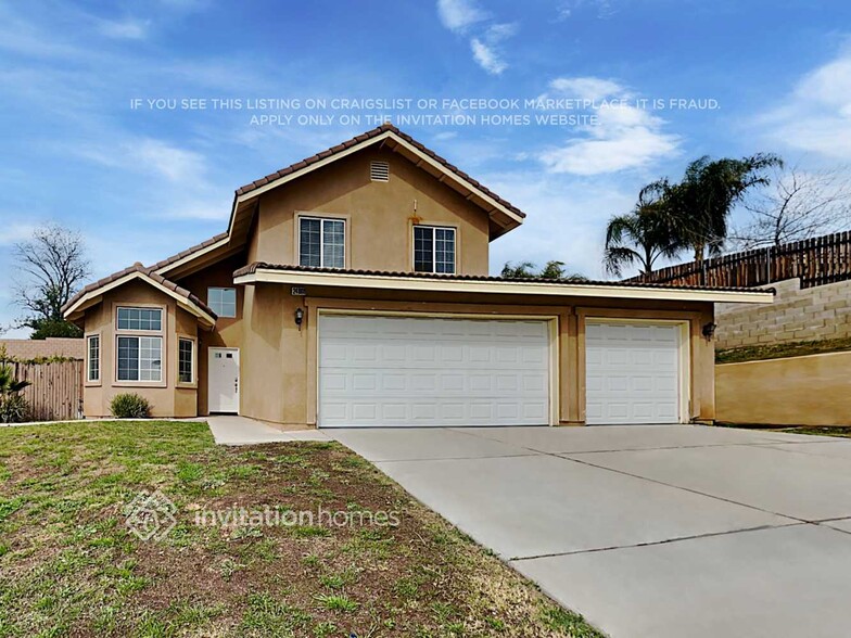 Primary Photo - 24868 Skyland Dr