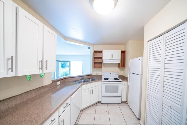 Building Photo - 3453 NW 44th St