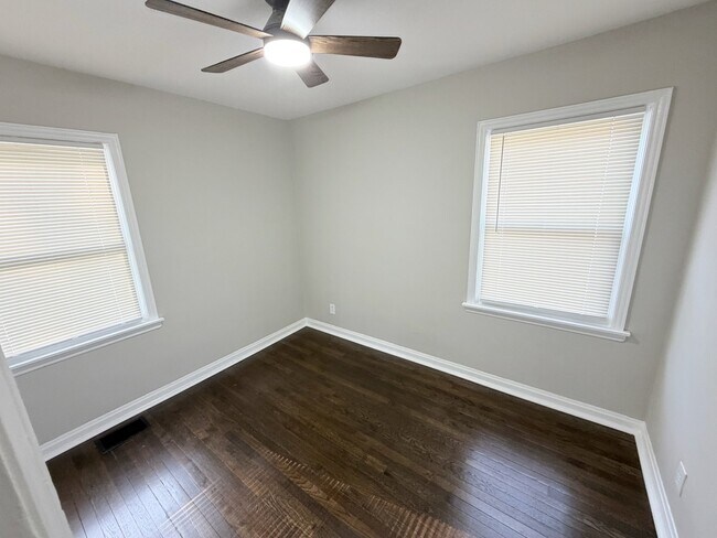 Building Photo - 34 Gambier Cir