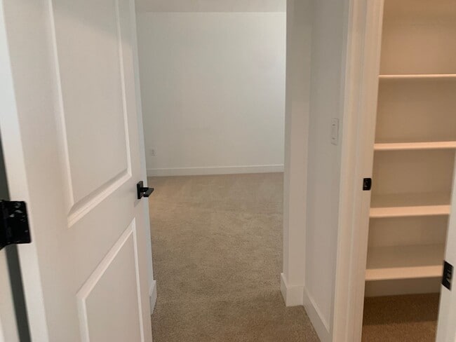 Building Photo - Brand NEW 4 bedroom 1 story home Rancho Co...