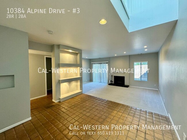 Primary Photo - Beautiful 2 bedroom 1.5 townhome, nestled ...