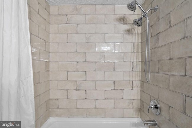 Building Photo - 13250 Custom House Ct
