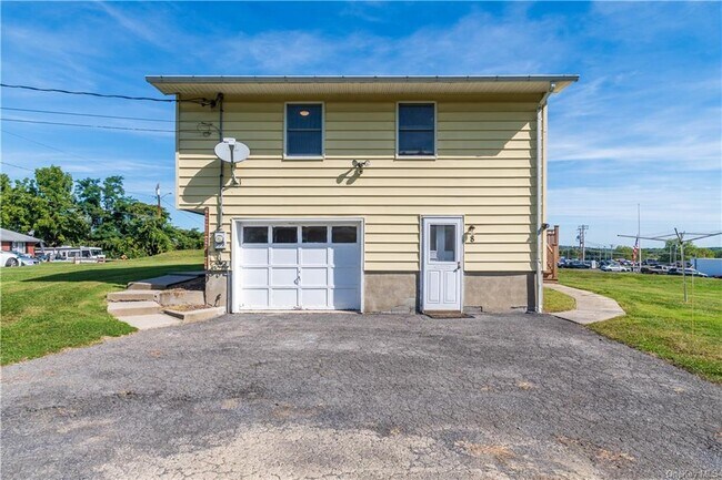 Building Photo - 8 Herman Ave