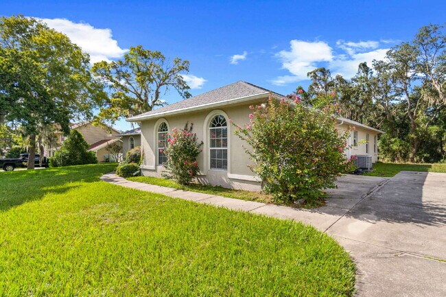 Building Photo - 5801 SW 115th Street Rd