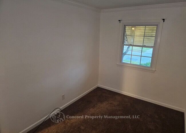 Building Photo - 7607 Meadow Way