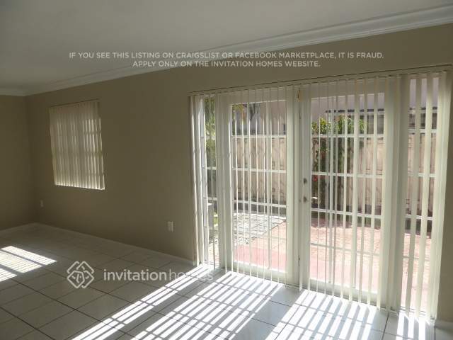 Building Photo - 13995 Langley Pl
