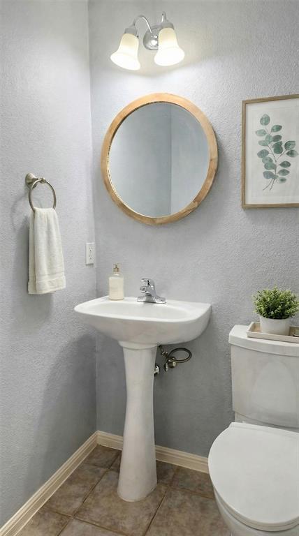 Building Photo - 3845 Harvey Penick Dr