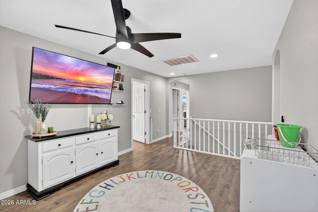 Building Photo - 118 W Dragon Tree Ave
