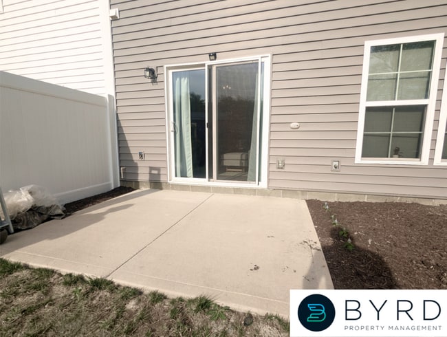 Building Photo - 11348 Benton Pointe Wy
