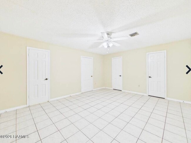 Building Photo - 107 Guillot Rd