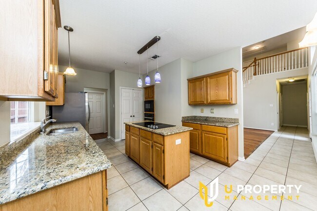 Building Photo - Great location, nice community! Make it yo...