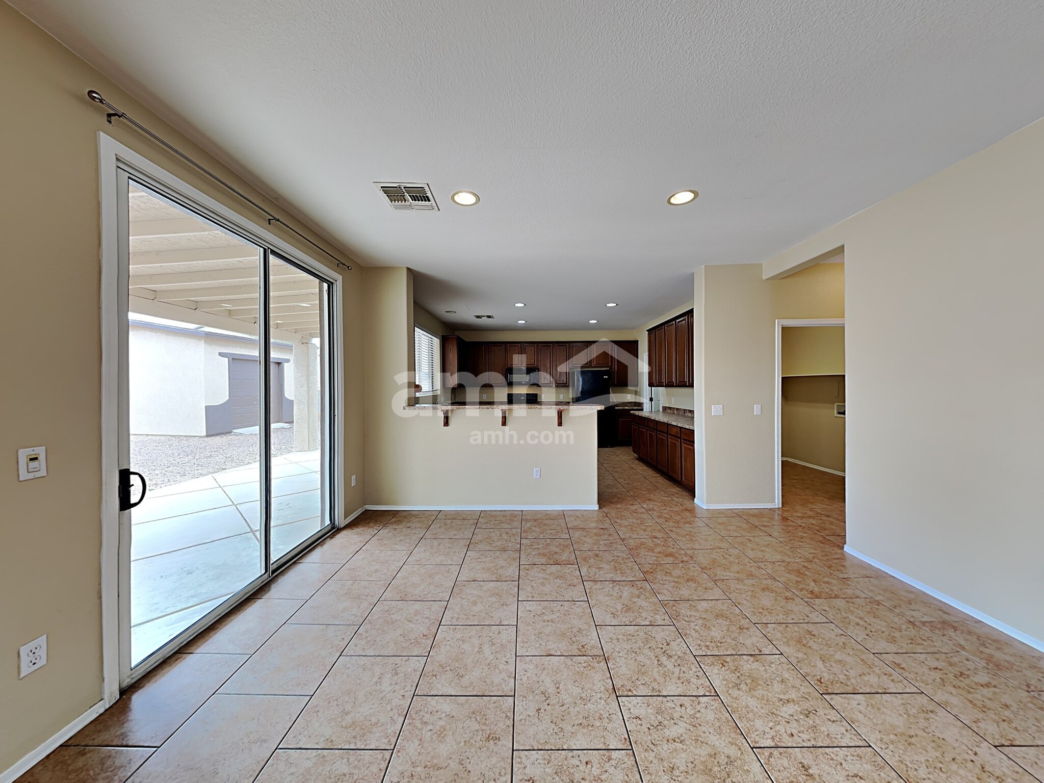 Building Photo - 8143 W Eagle Heart Ct