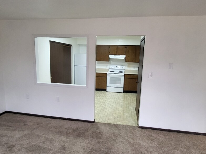 Building Photo - 1102 W McPherson St