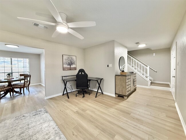 Building Photo - 105 Eagle Rock Cir