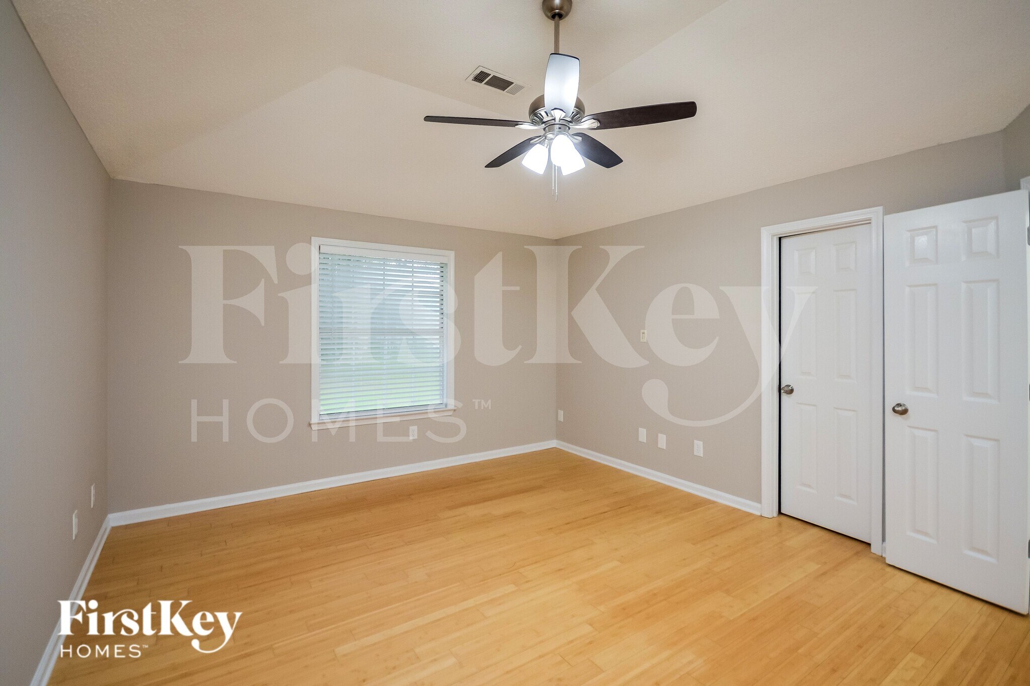 Building Photo - 1727 Boulder Cove