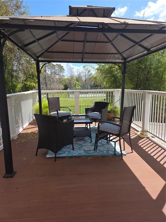 Building Photo - 507 Lakeshore Dr