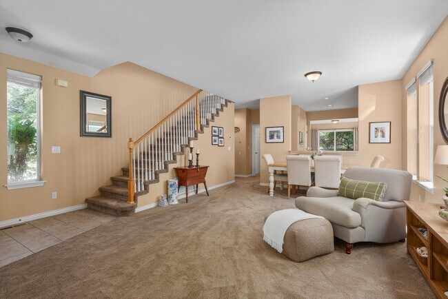 Building Photo - 54 Ferguson Dr