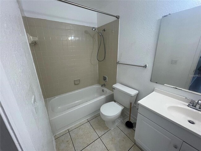 Building Photo - 1027 S Hiawassee Rd