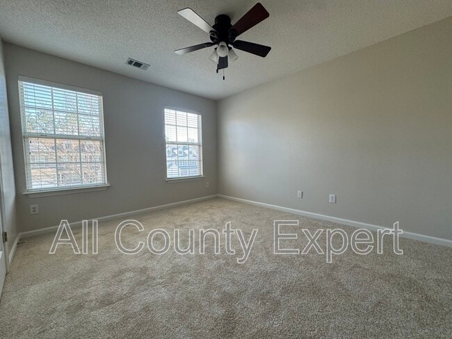 Building Photo - 383 Weatherstone Pl