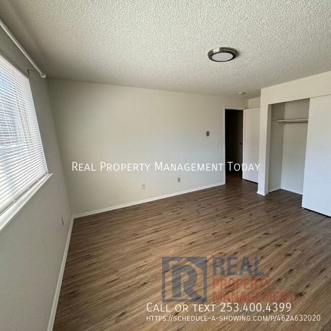 Building Photo - 2 Bedroom Unit in Spanaway!