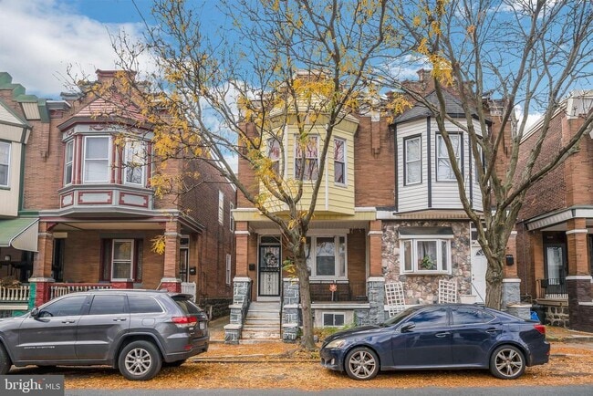 Building Photo - 530 N 58th St